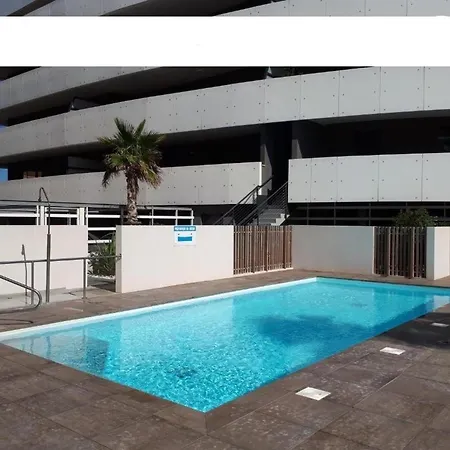 Appartamento Superbe à 100m De La Avec Piscine Et Vue Mer, T3, Terrasse, Parking Privé - Fr-1-529-136